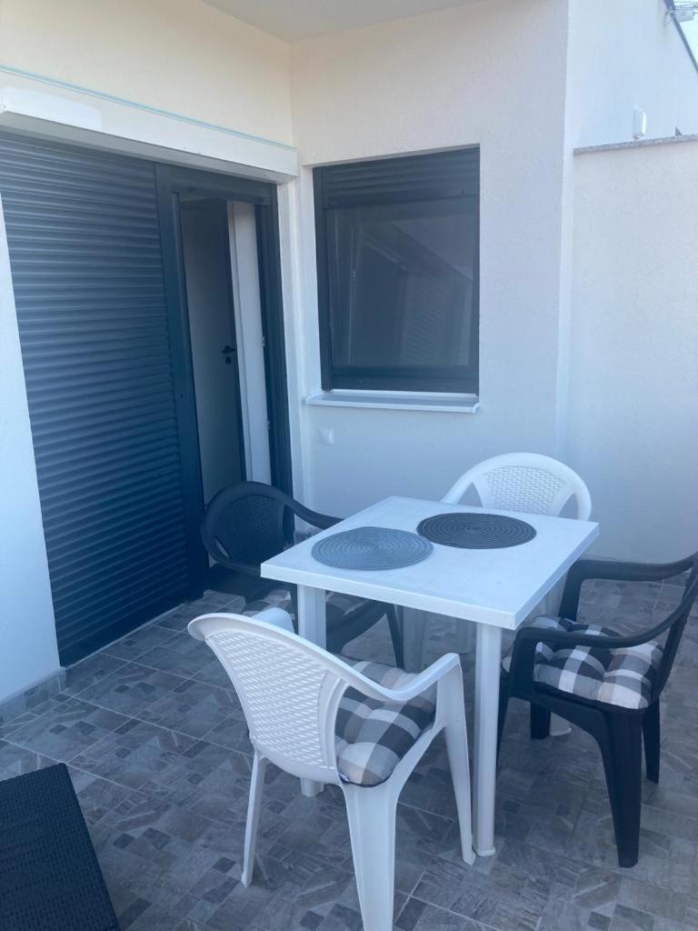 Villa Sole Tisno Exterior photo
